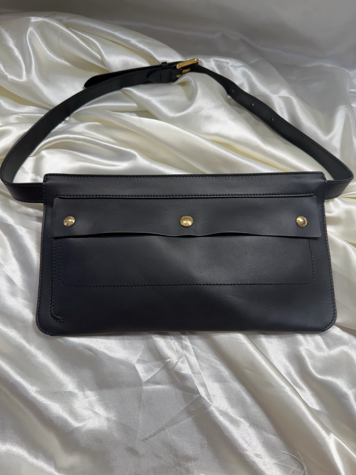 Burberry Belt Bum Bag Leather in Black