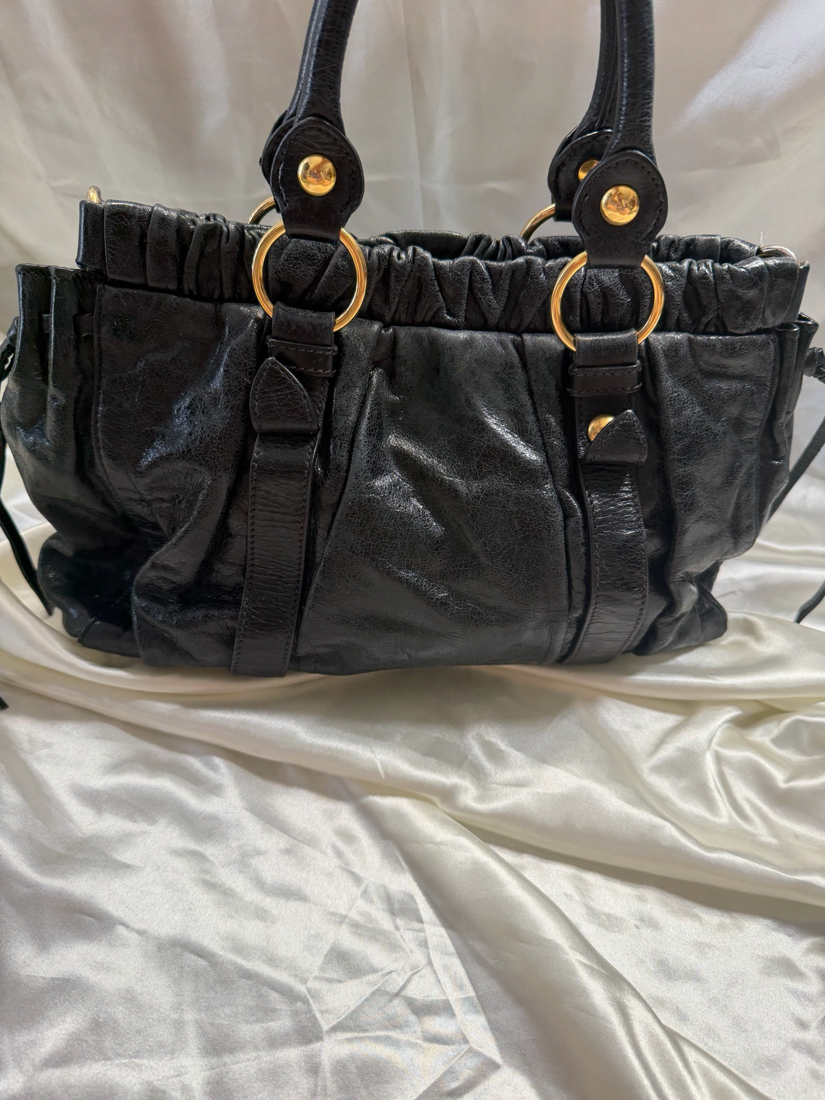 Miu Miu Vitello Lux Tote Drawstring in Black