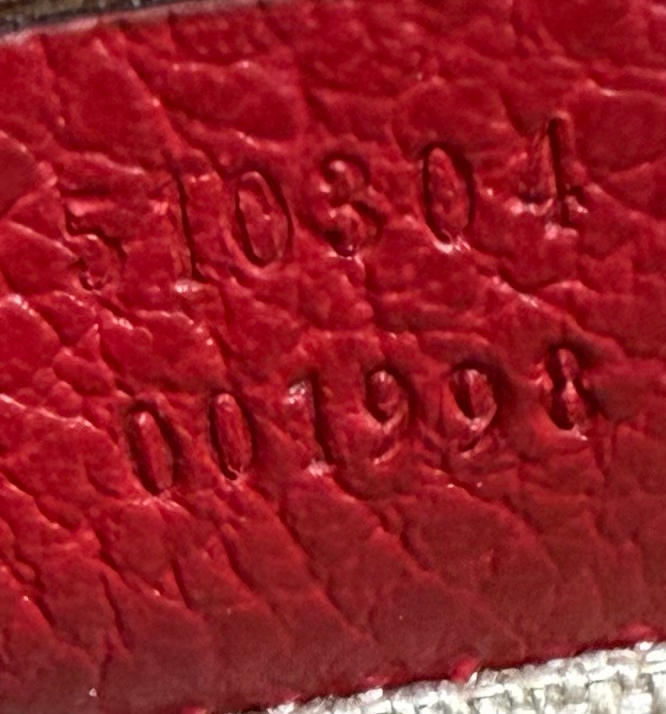 Gucci Pebbled Leather Interlocking Flap Chain Strap Crossbody Sling Medium in Red