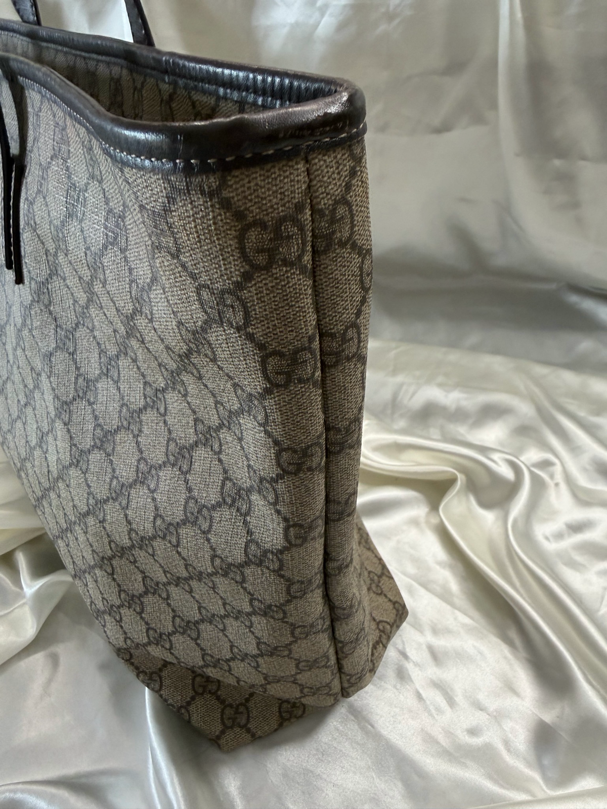 Gucci Monogram Supreme Plus Zipper Tote Shoulder Bag