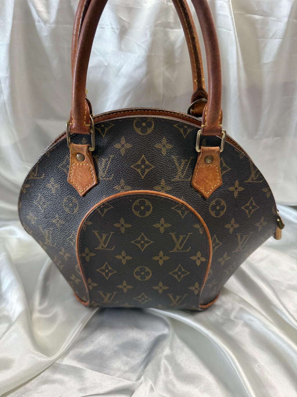 Louis Vuitton Monogram Elipse Pm Tote