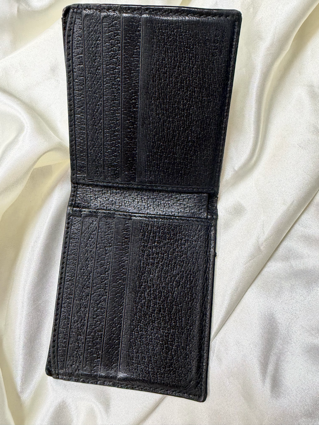 Gucci Animalier Bifold Mens Wallet in Black