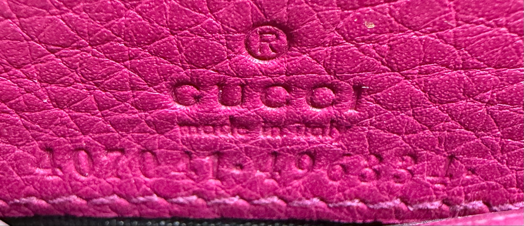 Gucci Pebbled Leather Calfskin Interlocking Crossbody Messenger Chain Strap Flap