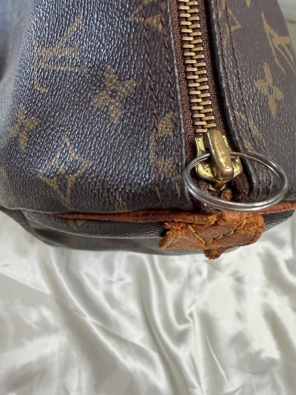 Louis Vuitton Speedy 35 Satchel Boston Bowler Top Handle