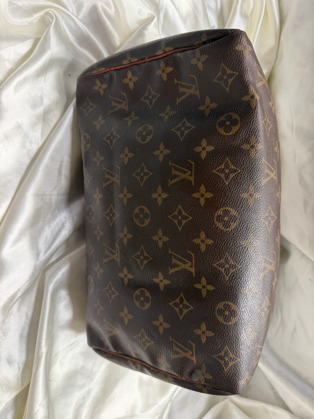 Louis Vuitton Monogram Speedy 30 Satchel Boston Bowler