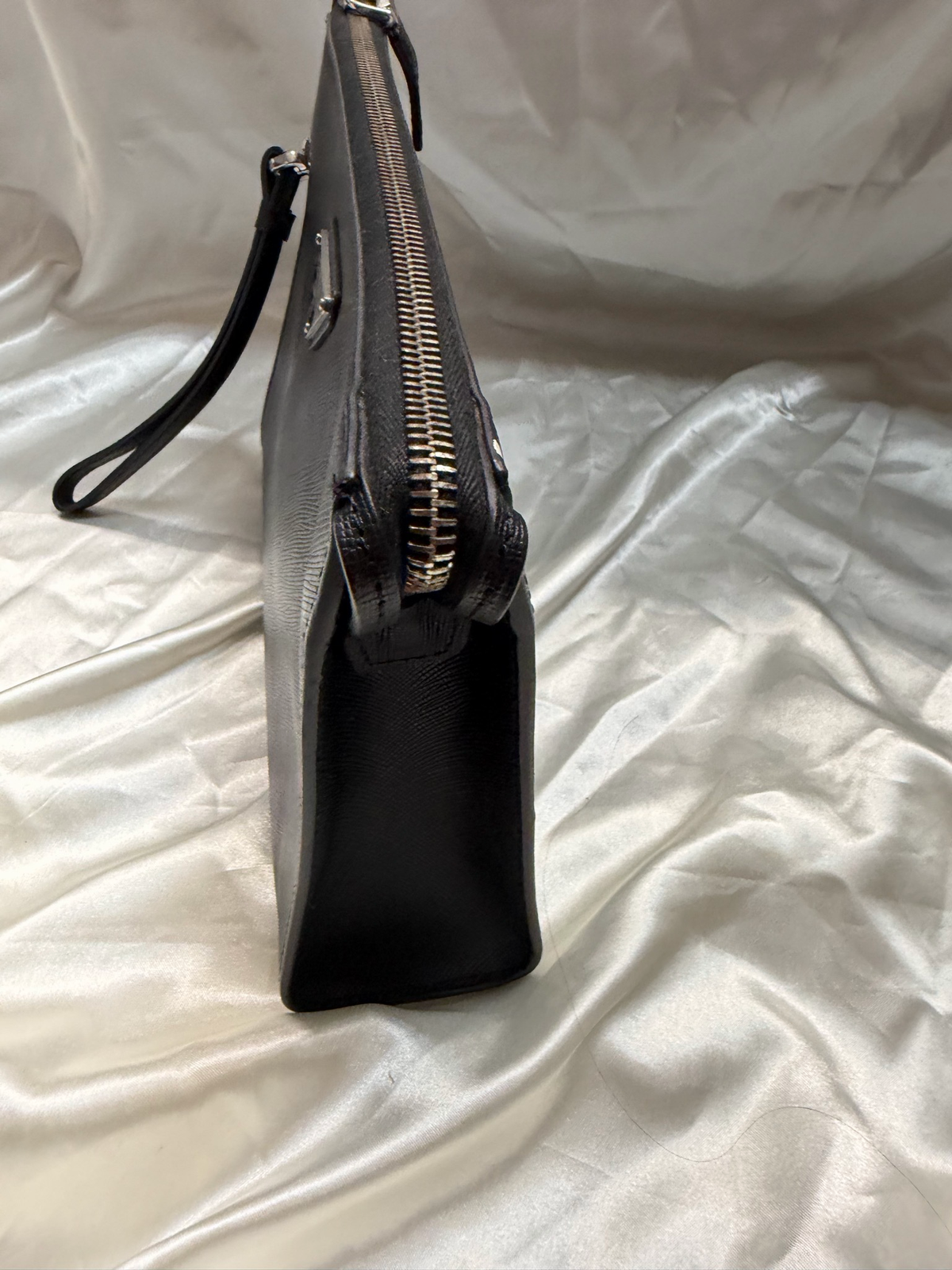 Prada Saffiano Zipper Clutch In Black