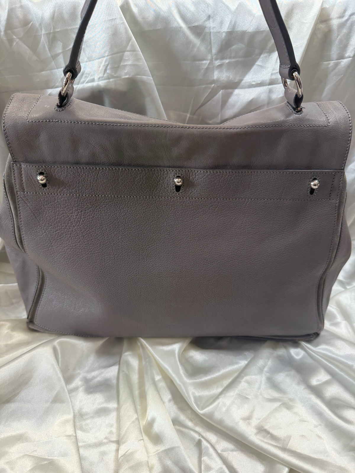 Yves Saint Laurent Muse Tote Large in Gray