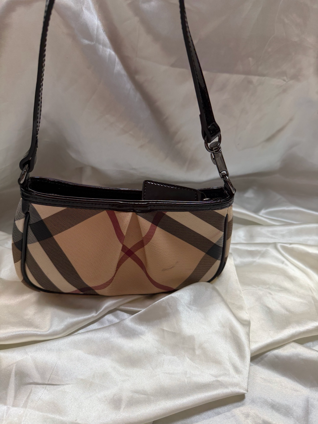 Burberry Nova Check Aston Pochette Hobo Shoulder Long Strap