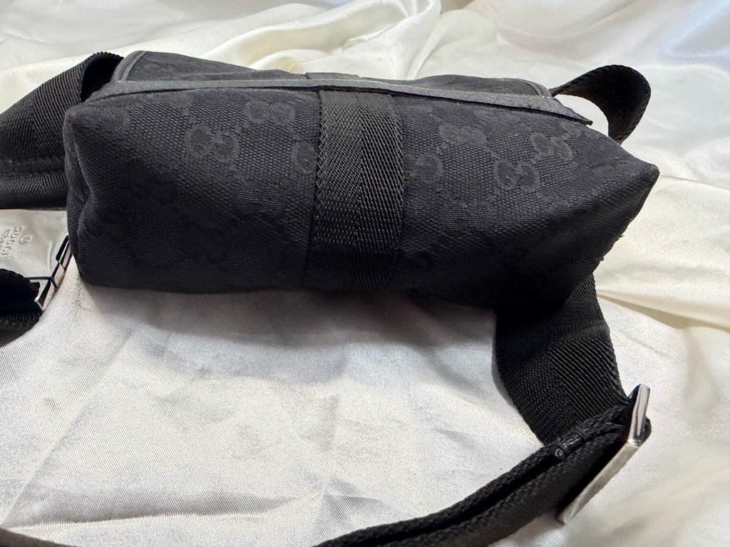Gucci Monogram Waist Belt Bag in Black