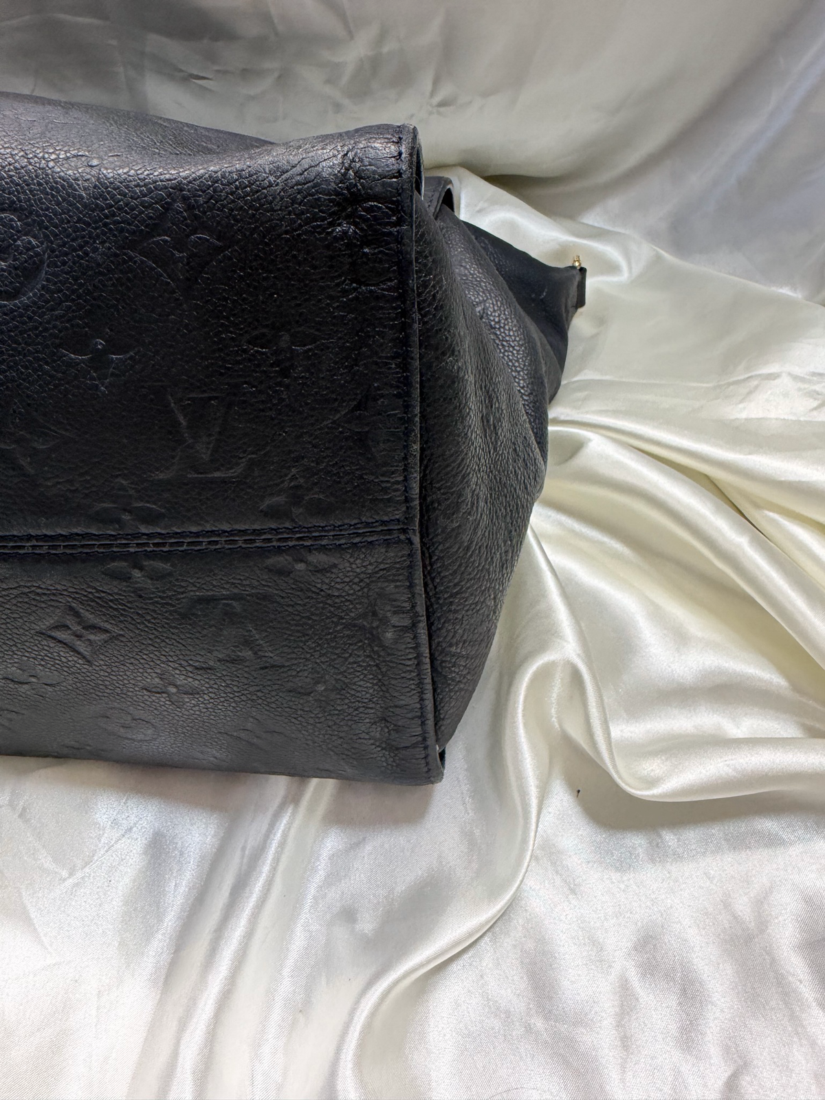 Louis Vuitton Empreinte Lumineuse Pm Tote Shoulder in Bleu Infini