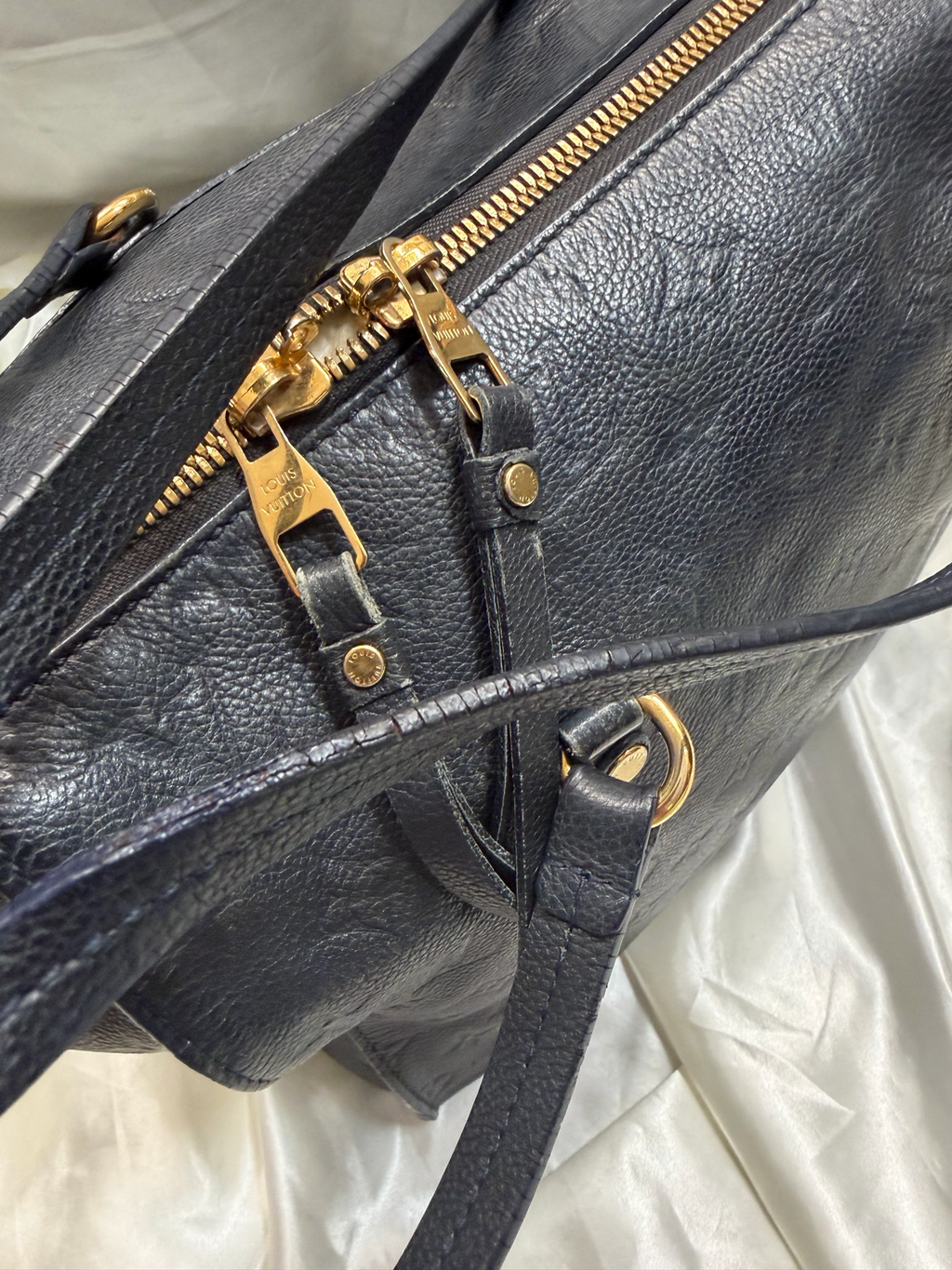 Louis Vuitton Empreinte Lumineuse Pm Tote Shoulder in Bleu Infini