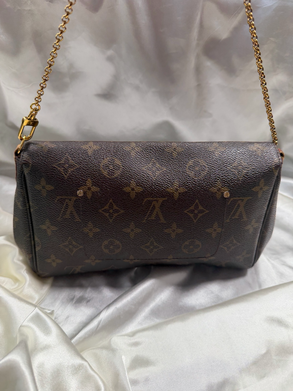 Louis Vuitton Favorite Mm Crossbody Sling Clutch Flap