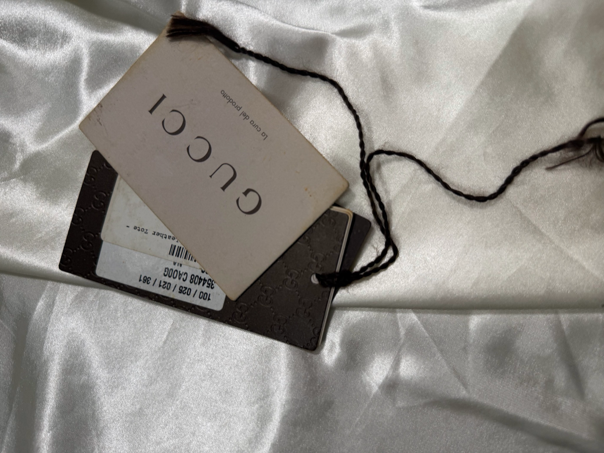 Gucci Pebbled Leather Swing Tote Small