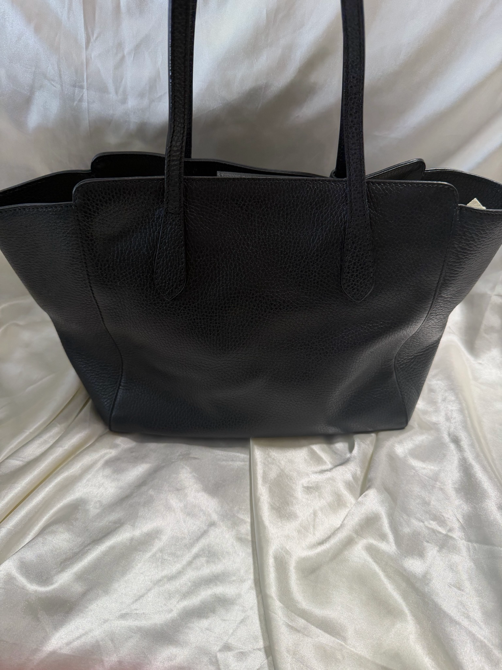 Gucci Pebbled Leather Swing Tote Small