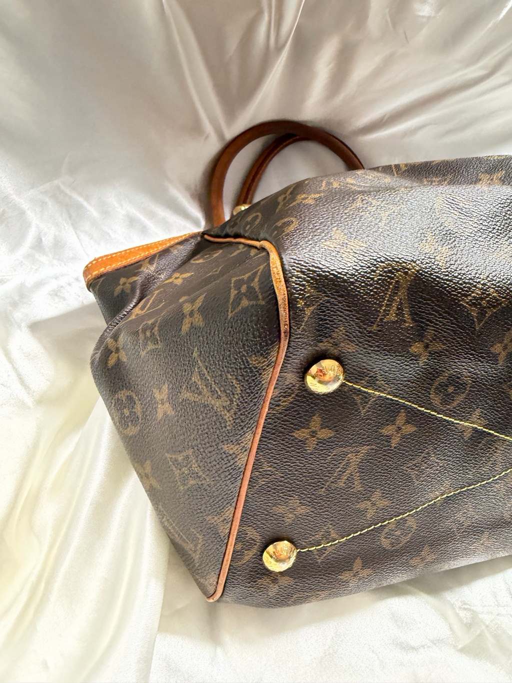 Louis Vuitton Monogram Tivoli GM Tote