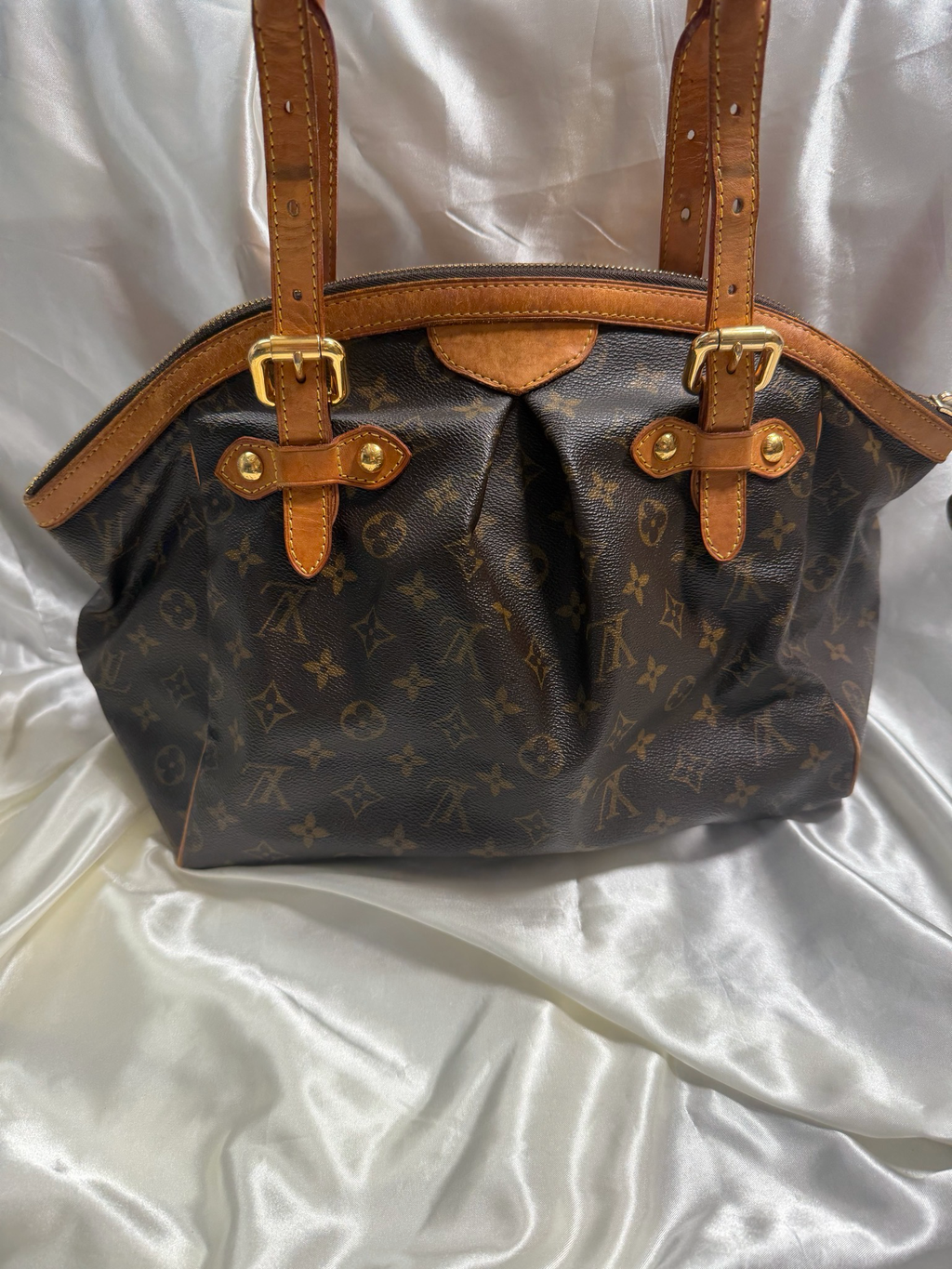 Louis Vuitton Monogram Tivoli GM Tote