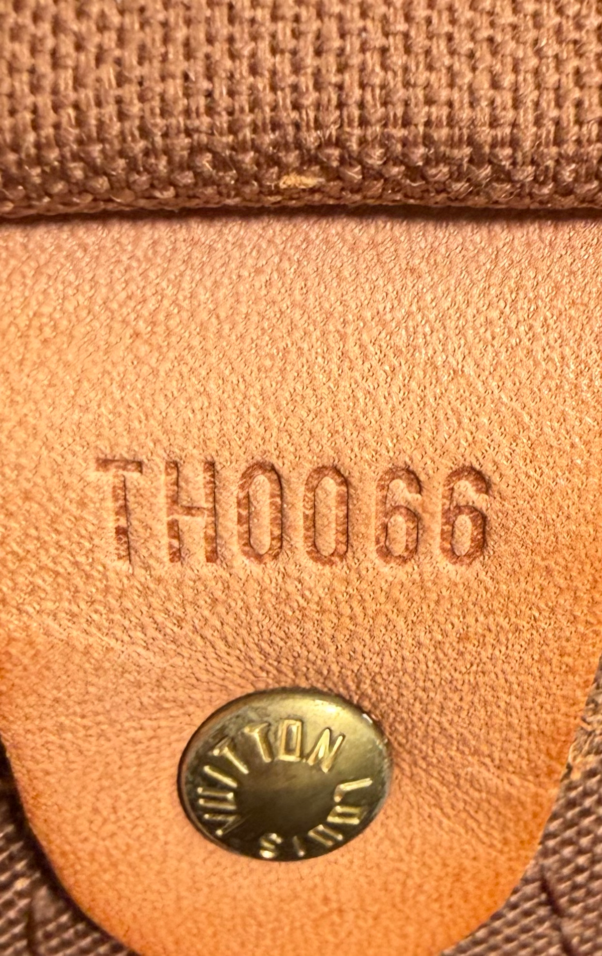 Louis Vuitton Monogram Speedy 30 Satchel Top Handle