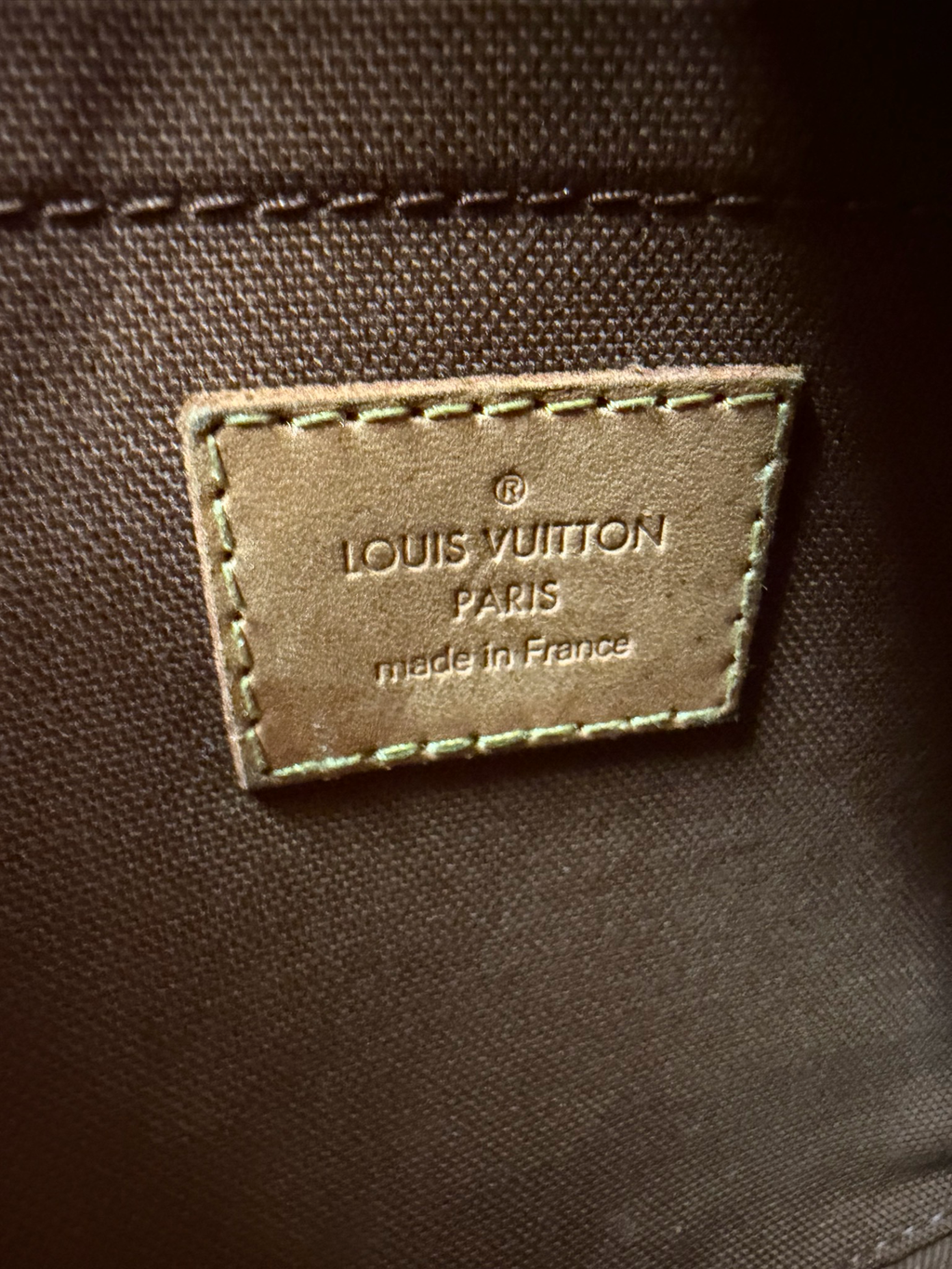 Louis Vuitton Monogram Thames Pm Crossbody