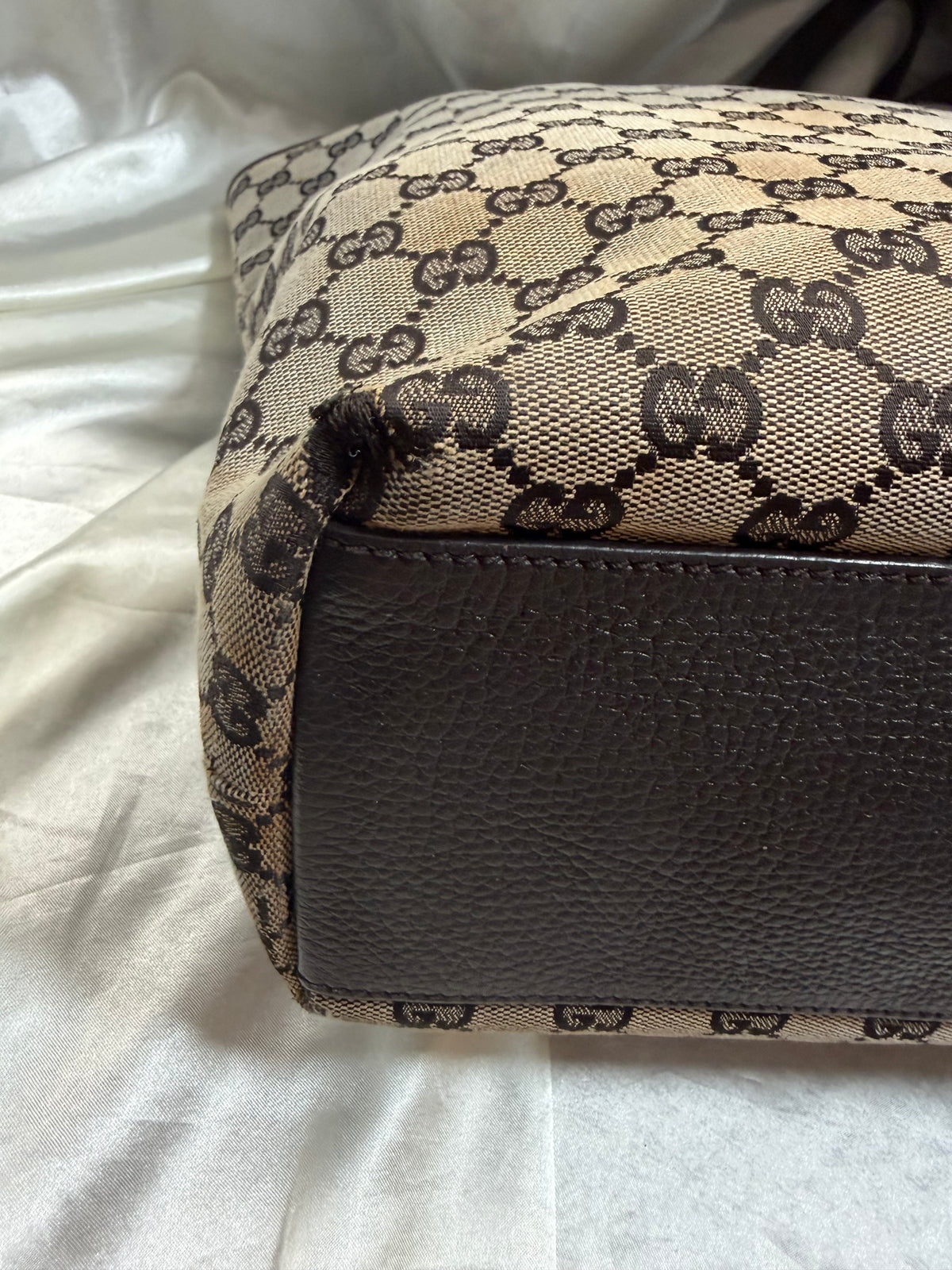Gucci Monogram Canvas Signature Large Tote