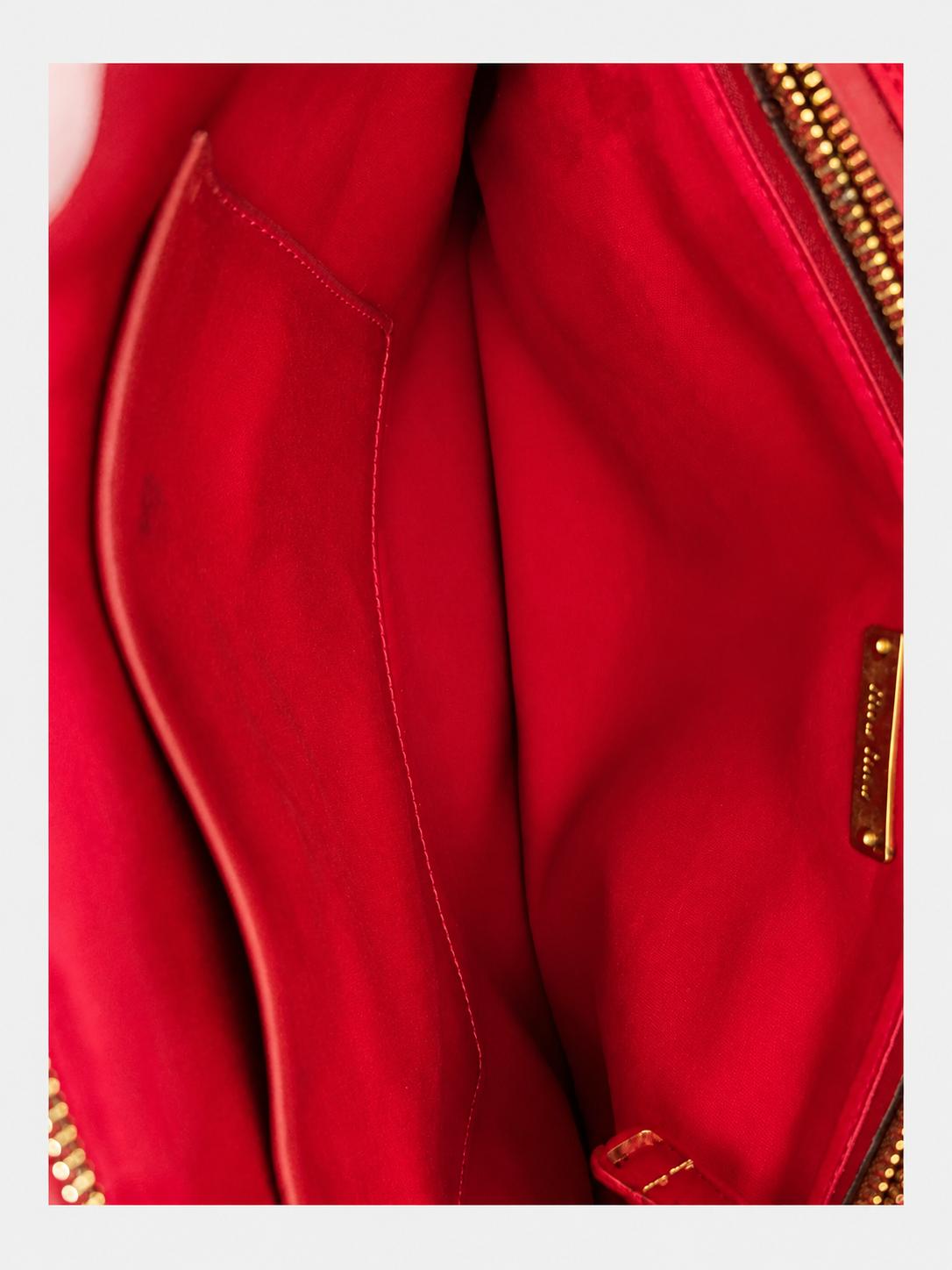 Miu Miu Clutch in Red