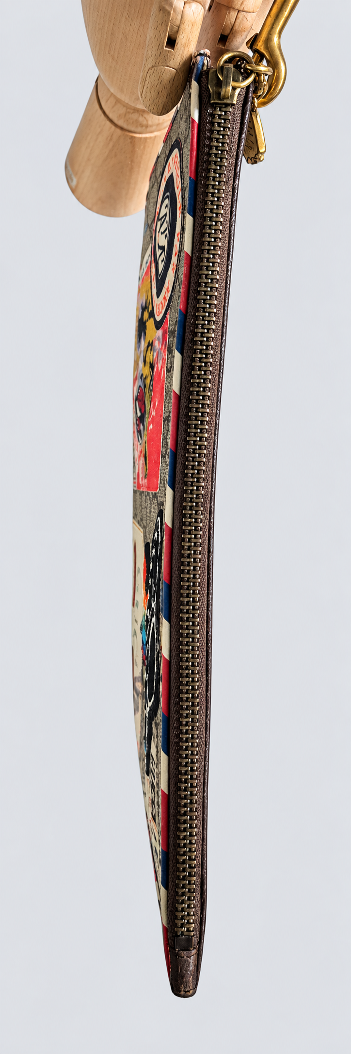 Gucci GG Supreme Zip Pouch Clutch