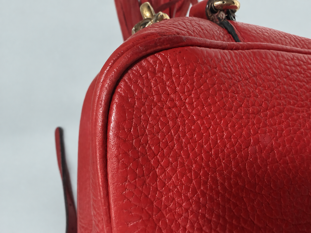 Gucci Pebbled Leather Soho Disco Small Camera Bag