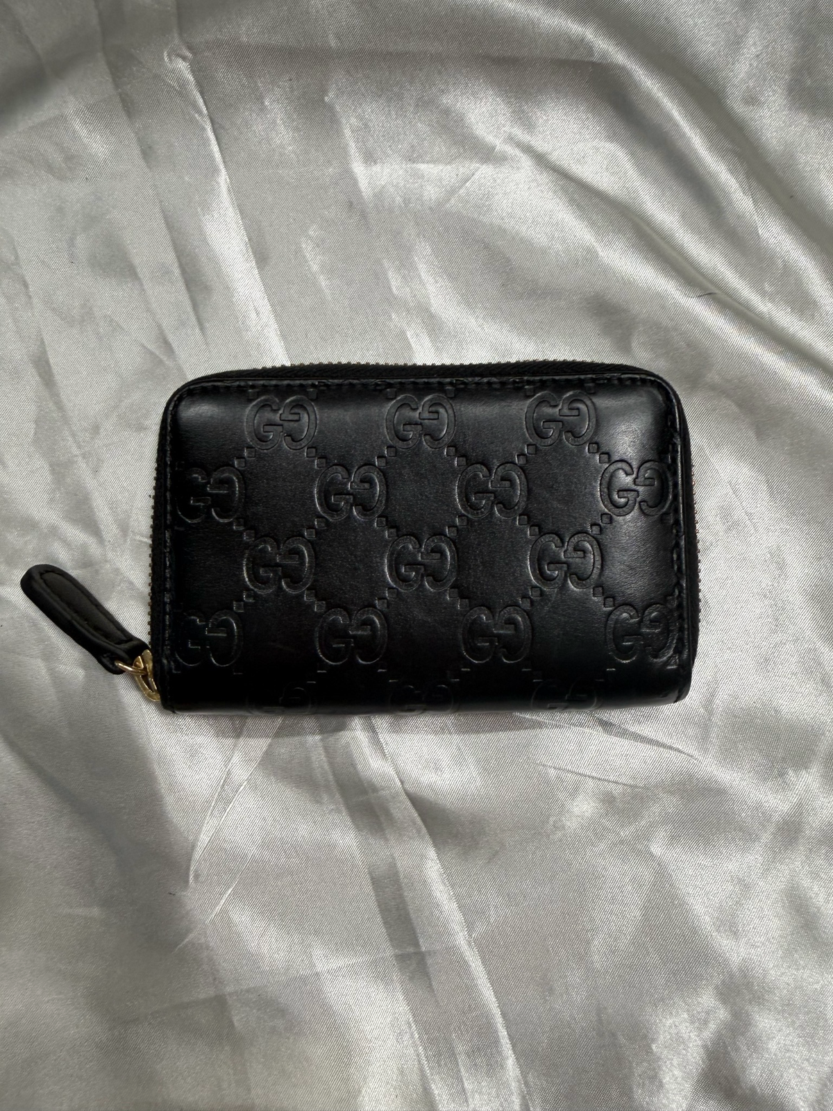 Gucci Monogram Leather Guccissima Ziparound Coin Case in Black