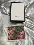 Gucci Monogram Supreme Blooms Card Wallet Holder