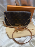 Louis Vuitton Monogram Canvas Favorite Mm Clutch Crossbody Sling