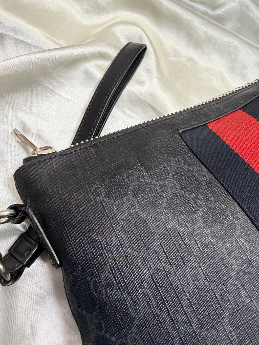 Gucci Supreme Web Clutch Zipper Toiletry