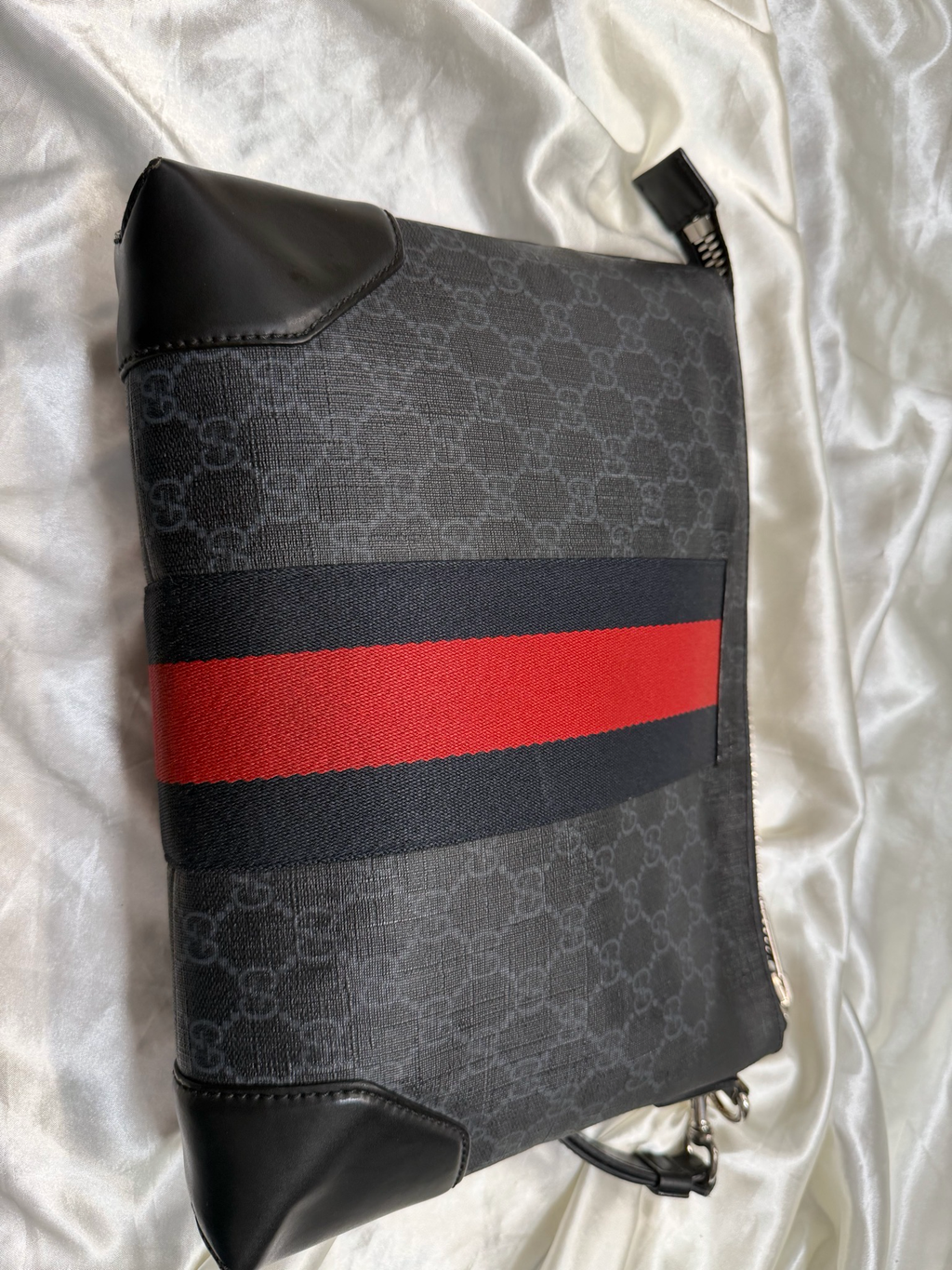 Gucci Supreme Web Clutch Zipper Toiletry