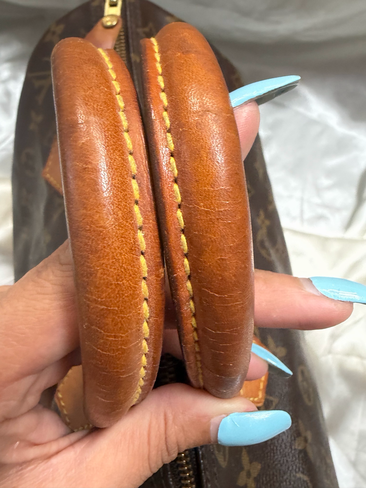 Louis Vuitton Speedy 30 Monogram Satchel Bowler