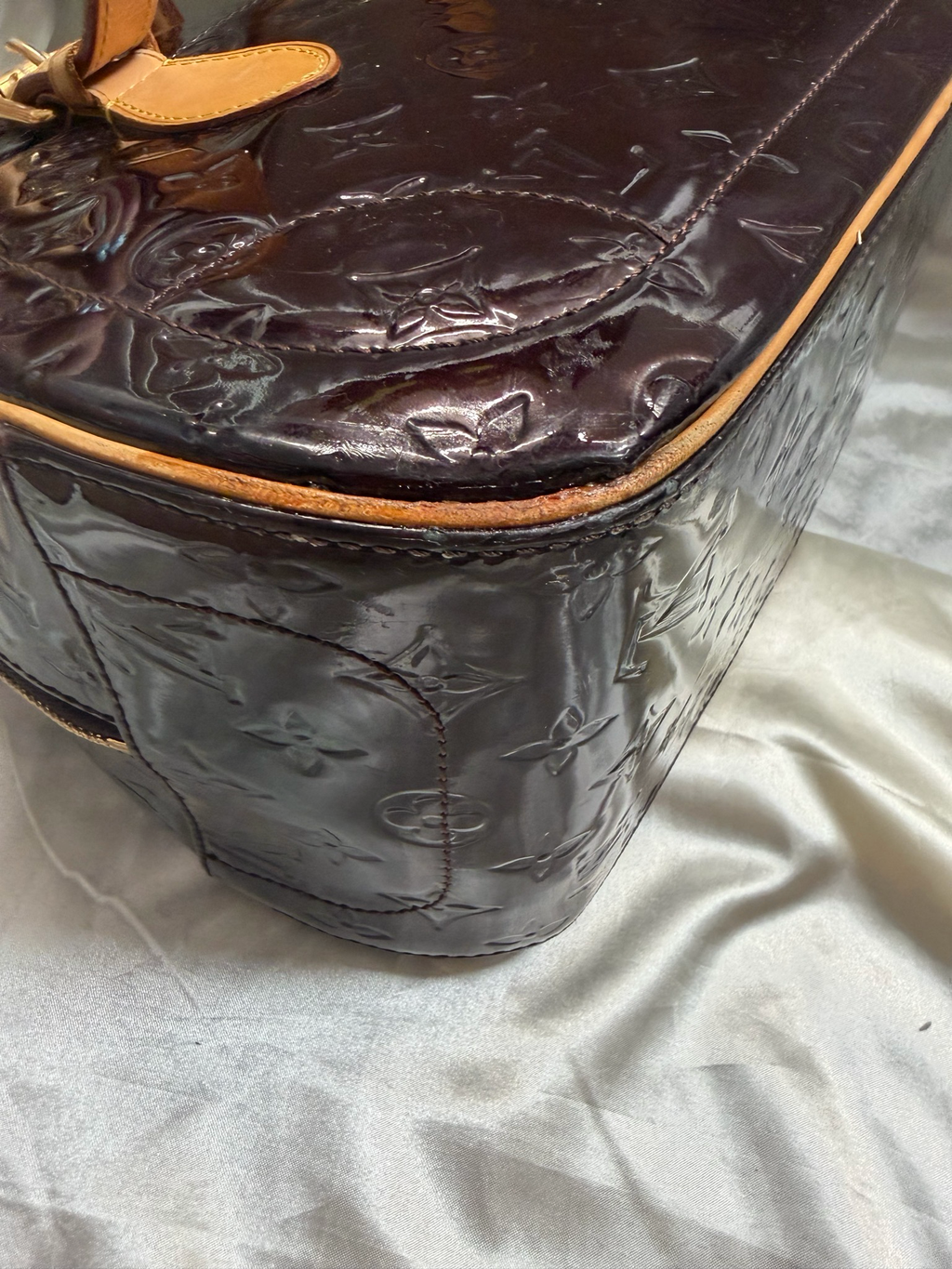 Louis Vuitton Summit Drive Tote Vernis Amarante Patent