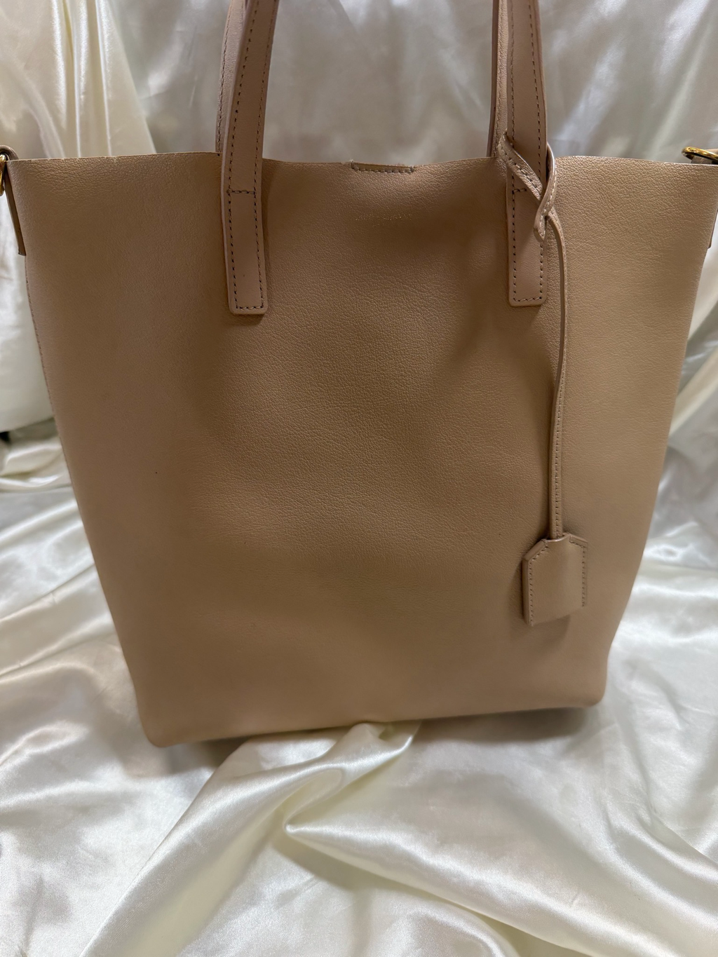 Saint Laurent Shopping Toy Tote Sling