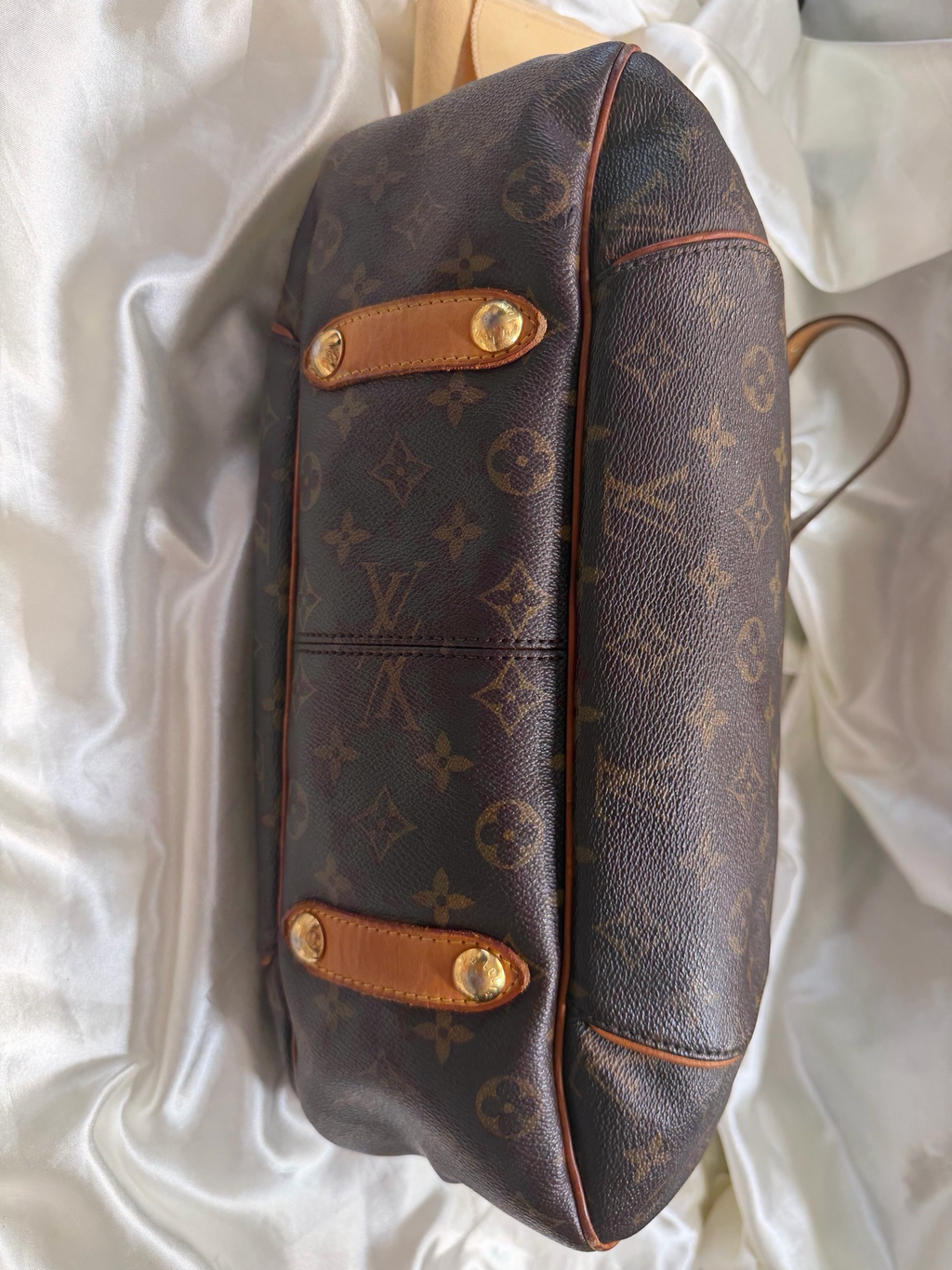 Louis Vuitton Galliera Pm Monogram Hobo Shoulder