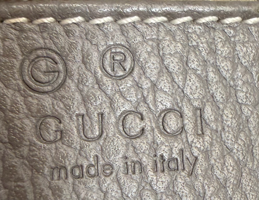 Gucci Dollar Interlocking Pebbled Leather in Gray