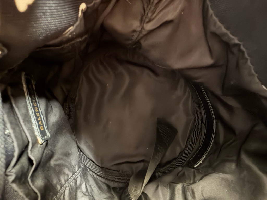 Balenciaga Xs Bucket Crossbody Sling