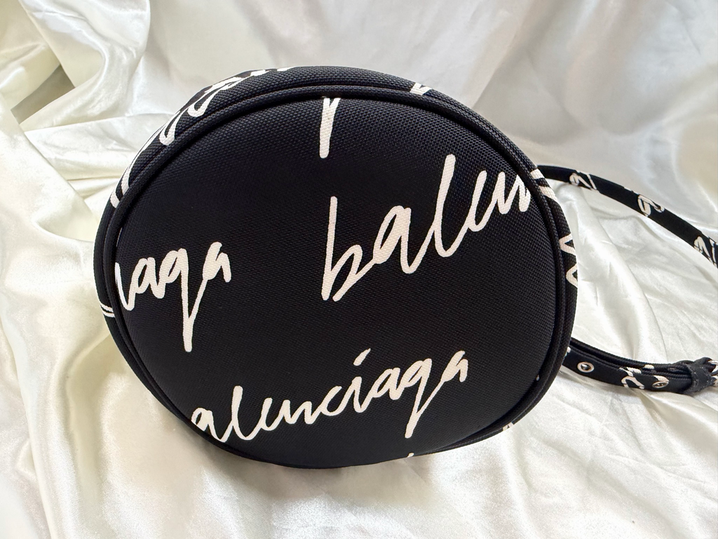 Balenciaga Xs Bucket Crossbody Sling