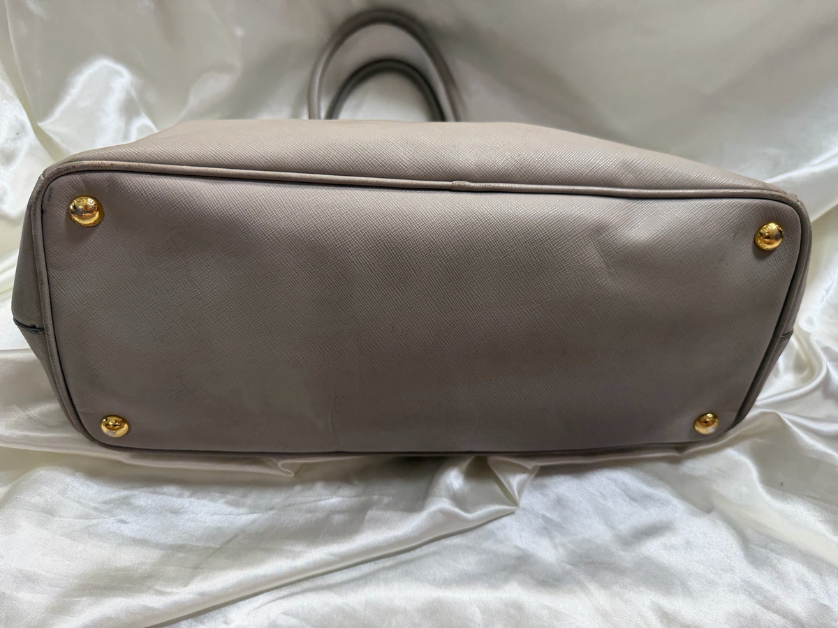 Prada Saffiano Galliera Medium in Gray