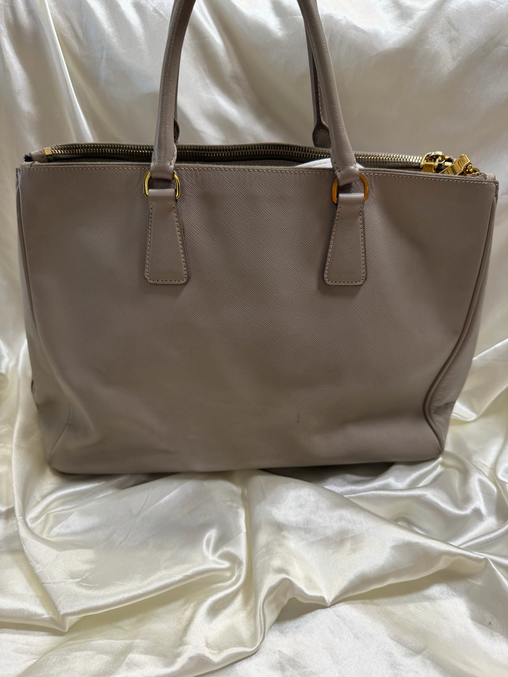 Prada Saffiano Galliera Medium in Gray