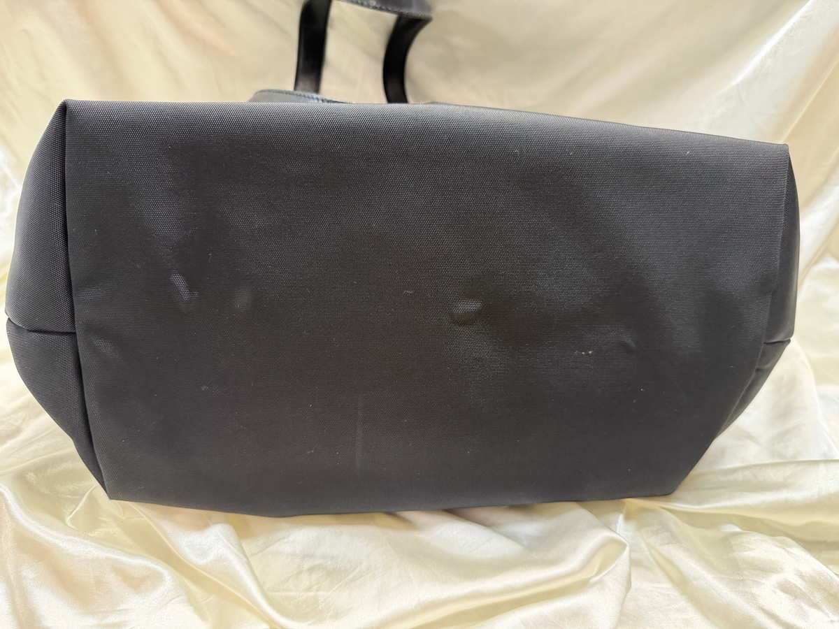 Gucci Nylon Tote Shoulder Bag in Black