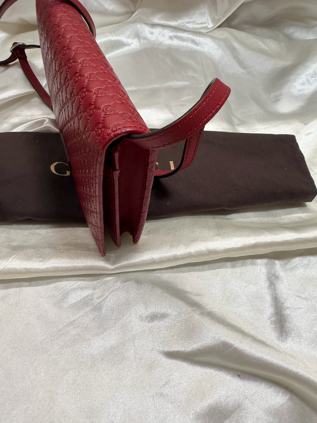 Gucci Micro Monogram Wallet On Strap Guccissima