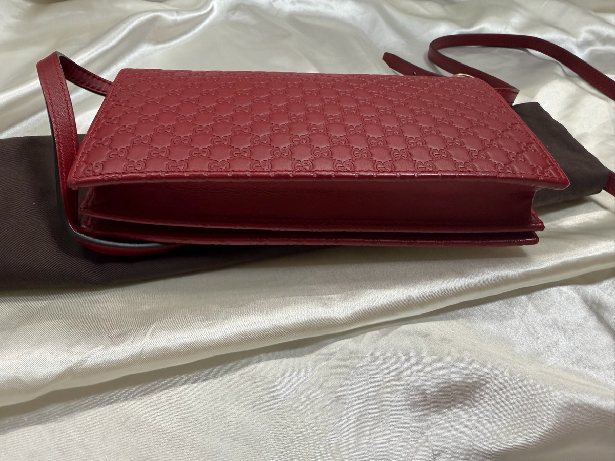 Gucci Micro Monogram Wallet On Strap Guccissima