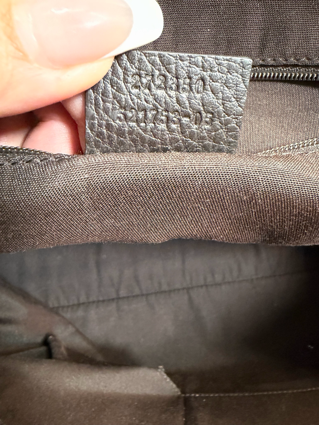 Gucci Monogram Imprime Supreme Messenger Flap Crossbody