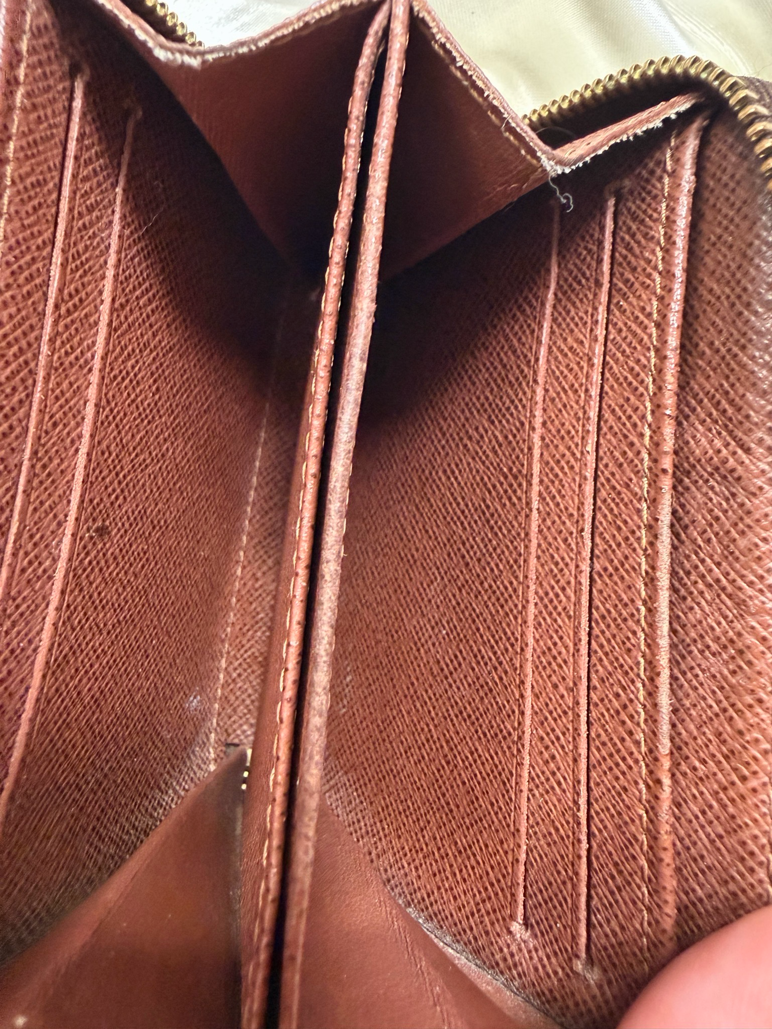 Louis Vuitton Monogram Zippy Coin Pouch