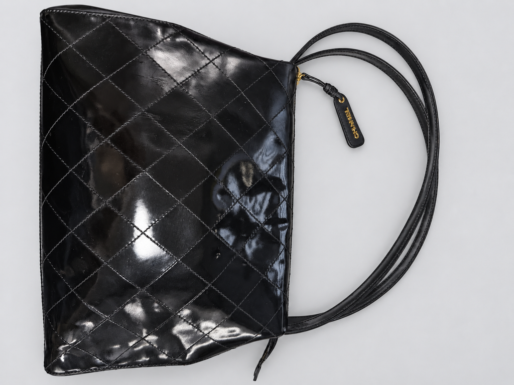 Chanel Quilted Vintage Patent Hobo Shoulder Bag