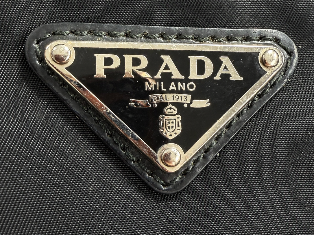 Prada Nylon Tessuto Crossbody Front Zipper Messenger