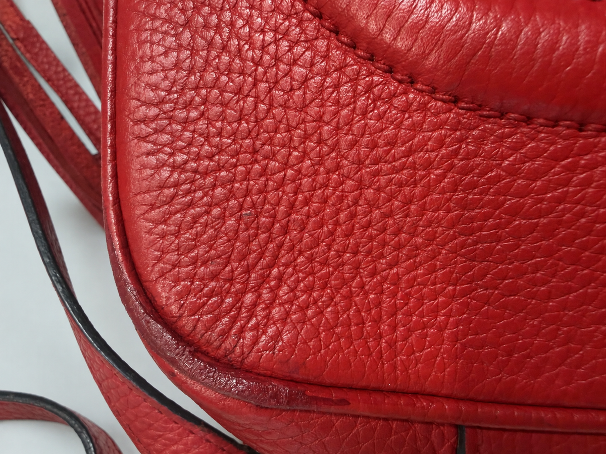 Gucci Pebbled Leather Soho Disco Small Camera Bag