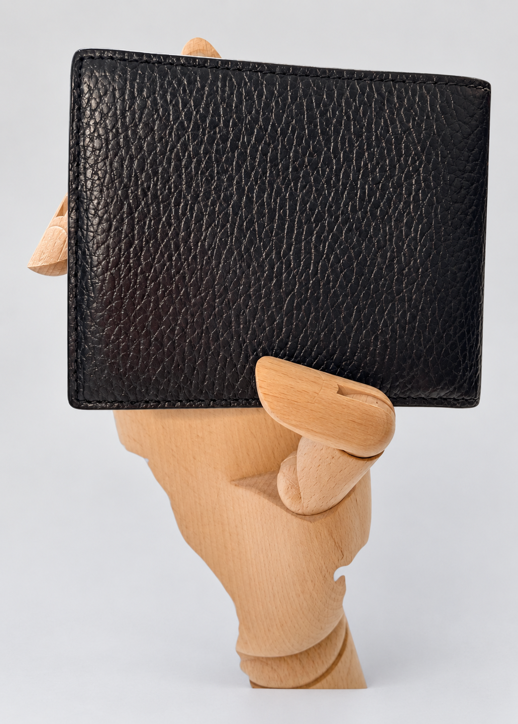 Gucci Interlocking GG Bifold Wallet in Black