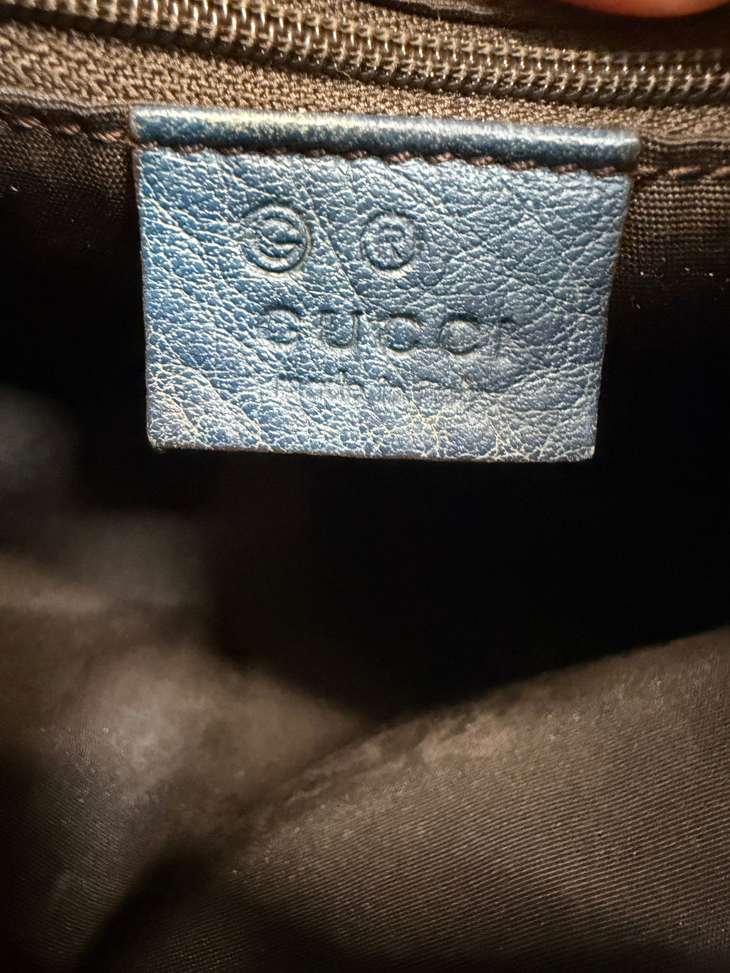 Gucci Signature Colbert Hobo Shoulder